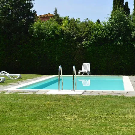 Leonina Villa